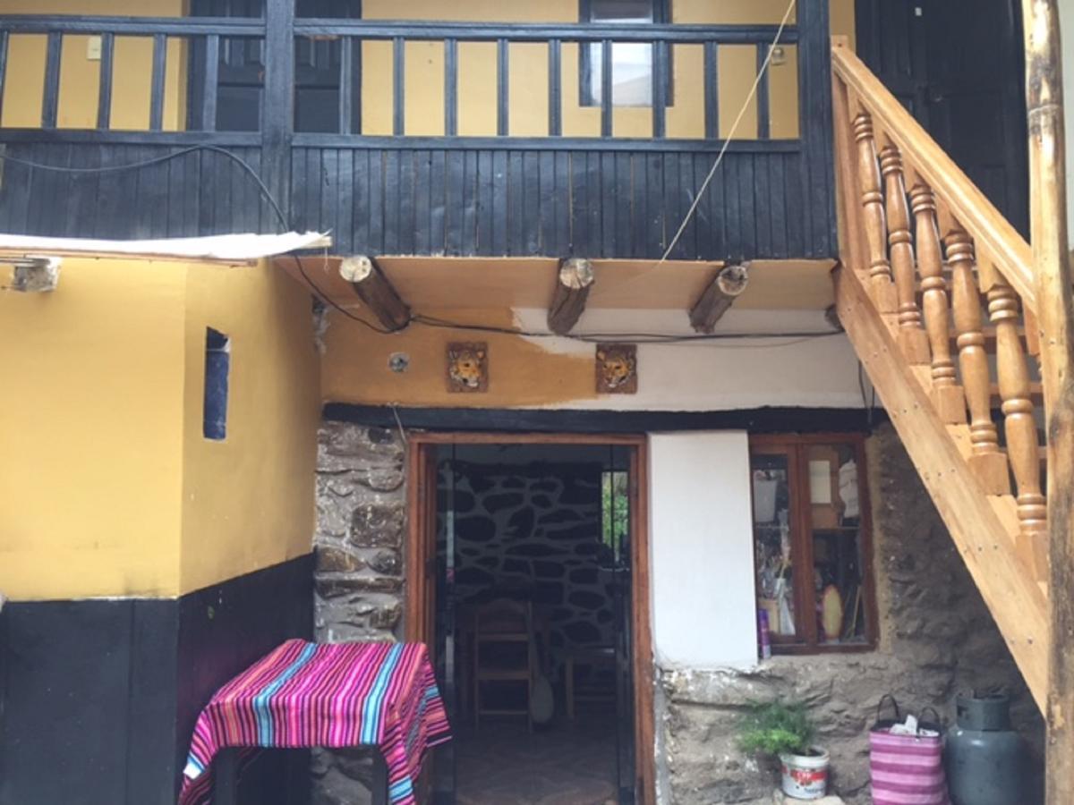 Hospedaje K'Uchuwasi Ollantaytambo Esterno foto