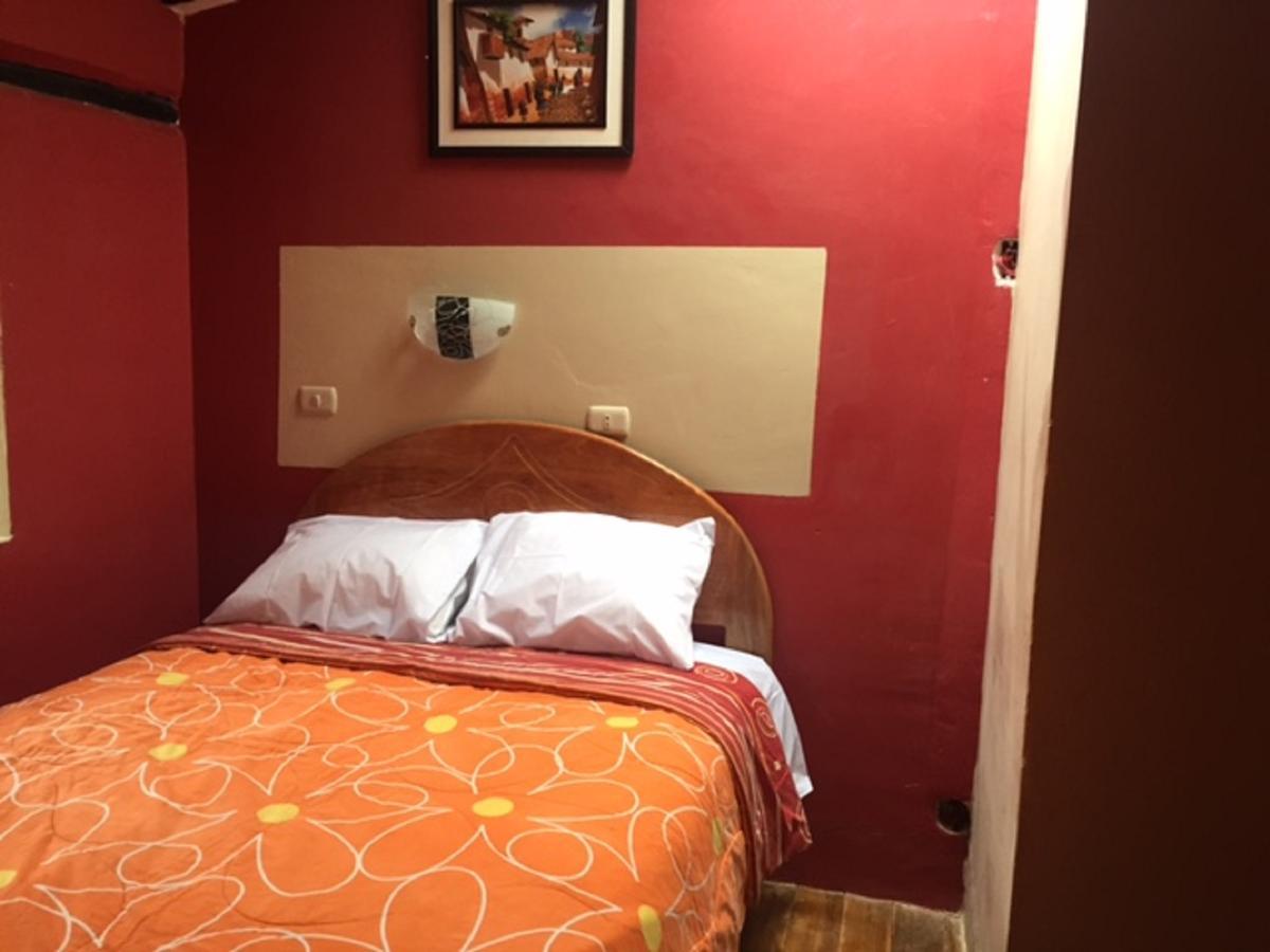 Hospedaje K'Uchuwasi Ollantaytambo Esterno foto